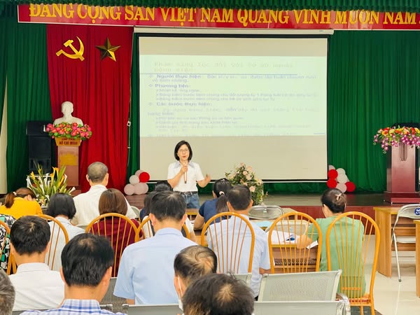 TUNG TÂM Y TẾ TỔ CHỨC HỘI NGHỊ TẬP HUẤN “NÂNG CAO CHẤT LƯỢNG AN TOÀN TIÊM CHỦNG NĂM 2025