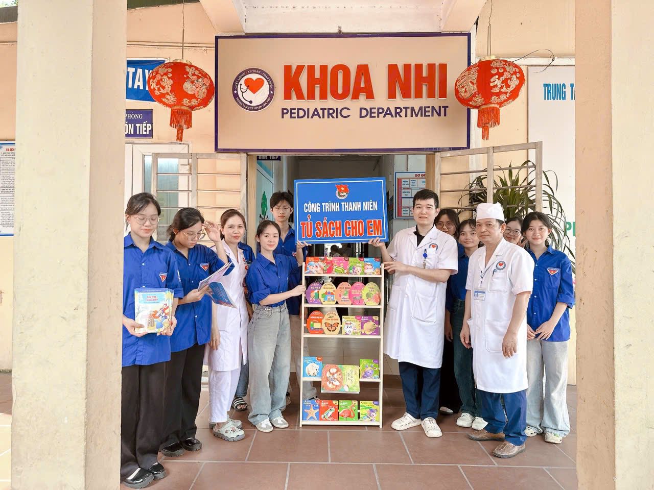 TỦ SÁCH CHO EM "GIEO MẦM TRI THỨC, NUÔI DƯỠNG ƯỚC MƠ