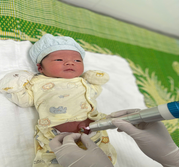 ỨNG DỤNG TIA PLASMA LẠNH TRONG CHĂM SÓC SAU SINH TẠI BỆNH VIỆN ĐA KHOA TÂN YÊN