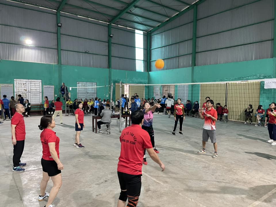 GIẢI BÓNG CHUYỀN HƠI KỶ NIỆM 70 NĂM NGÀY THẦY THUỐC VIỆT NAM